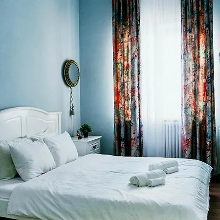 Apartment Hacienda Coltea - Cozy Old Town Bucharest